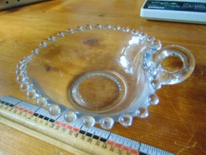 Ältere Kerzendochtmuster herzförmige Schale mit Henkel - Imperial Glas - Bild 1 von 4