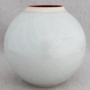 Vintage 1970s Janice Rowell White Crackle Studio Pottery Porcelain Vase Flambe - Picture 1 of 7