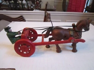 ANTIQUE CAST IRON SINGLE HORSE & CART DRIVER SET - HEAVY - 8 1/4" LONG  - Picture 1 of 7