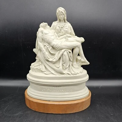 Pieta By Michelangelo From Austin Production 1968 Sculpture On Wooden Base - Image 1 of 4