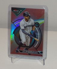 2023 Topps Finest Julio Rodriguez #91 Rose Gold Refractor #d 41/75 Mariners