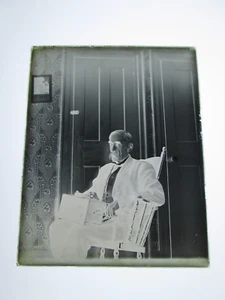 ONE (1) EARLY 1900s GLASS NEGATIVE: MAINE, "DR. CALDWELL" - Picture 1 of 1