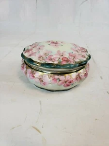 Royal Kinran NIPPON Porcelain Bowl with Lid Floral Handpainted Gold Trim - Picture 1 of 4
