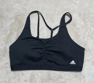 Sujetador deportivo Adidas para mujer talla pequeña negro Yoga Essentials Aeroready Foto 1 de 4