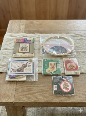 Nuevo de Lote de 6 Kits de Punto de Cruz Vintage Janlynn NMI Navidad Cachorro Bordado Foto 1 de 4