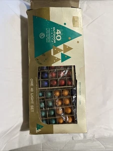 VINTAGE Sears 40 Bulb Christmas Light Set in Original Box  Outdoor - Picture 1 of 5