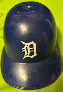 Detroit Tigers Mini Helmet MLB Ice Cream Sunday Bowl Old English D - Picture 1 of 2