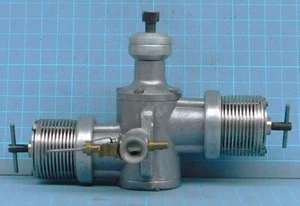 Manufacturer unknown 5cc x2 flat twin 2 cycle diesel engine for R/C airplane f/s - Picture 1 of 4