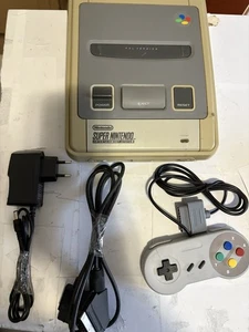 SNES Super Nintendo PAL Vintage Konsole - Bild 1 von 4