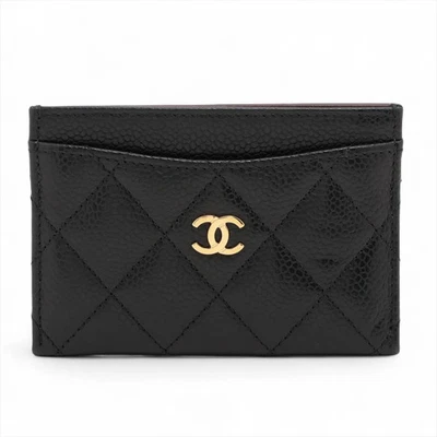 Estuche para tarjetas Chanel Matelasse piel de caviar negro dorado accesorios de metal serie aleatoria Foto 1 de 4