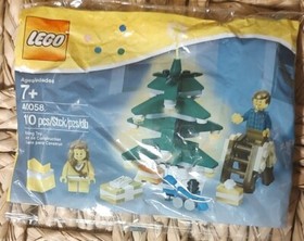 LEGO Seasonal: Decorating the Tree (40058)