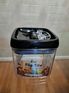 Felli Flip Black Tite Storage Container 1 PC Airtight Lid 1.1 QT/1.0 Ml/33 Oz. - Picture 1 of 6