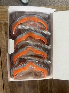 4 Paar UVEX Ultraschall Schutzbrille Anti Nebel Kratzer klare Gläser 9302-245. - Bild 1 von 3
