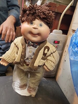 Danbury 1996 porcelana como nueva años 50 colección para niños Cabbage Patch Boy soporte de colección Foto 1 de 2
