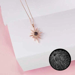 Collana elegante con ti amo in 100 lingue regalo perfetto per il tuo amato - Foto 1 di 2