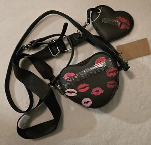 NEW Steve Madden Kiss Crossbody Handbag - Picture 1 of 6