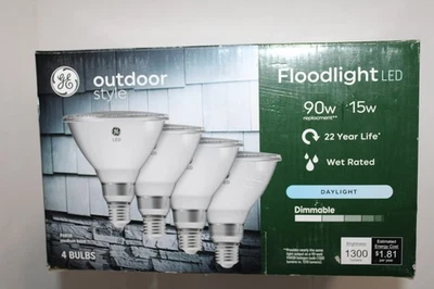 GE Outdoor Style 90w Replacement 15w LED Flood Bulbs PAR38 Med Base 4-Pack - Image 1 of 4