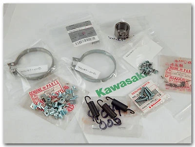 LOTE DE PIEZAS ORIGINALES KAWASAKI A1 A1SS A7SS NOS RESORTES REMACHES TORNILLOS ABRAZADERAS Foto 1 de 4