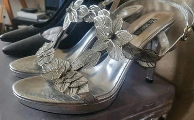 Lot Escarpins /Sandales Barachini  P.40  talon 10cm + Cadeau Fêtes Noël - Photo 1/4