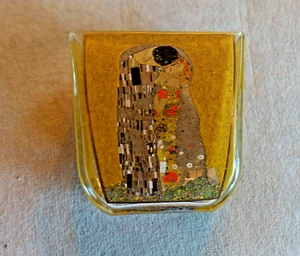 VTG "The Kiss" Gustav Klimt 2.75” Tall Glass Vase Der Kuss Artis Orbis Goebel - Picture 1 of 6