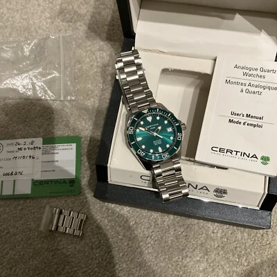 CERTINA DS Green DS ActionDivers Watch’s  VGC - image 1 of 4