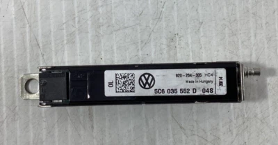 Amplificador de antena VOLKSWAGEN JETTA 2011-2018 5C6035552D OEM. Foto 1 de 4