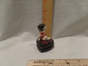 CAJA BARATIJA CON BISAGRAS PORCELANA "BETTY BOOP" DE COLECCIÓN 1998 - Imagen 1 de 6