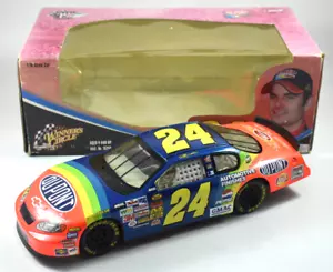 Jeff Gordon #24 Dupont Rainbow Warrior 2004 Chevy Winner's Circle 1/18 - Picture 1 of 14