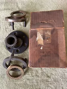 NOS MoPar 2464835 1960s heavy duty 3 speed synchronizer assy. Mfg. 2464835 - Picture 1 of 1