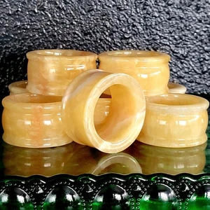 Williams Sonoma Egipcio Mármol de Alabastro Piedra Natural 8 Piezas Servilletas Anillos Soportes - Imagen 1 de 3