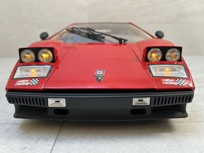 Lamborghini Countach 1/8 De Agostini  - Immagine 1 di 4