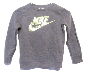 NIKE Boy's Size 7 Gray Long Sleeve Sweatshirt, Green & White Logo - Picture 1 of 4