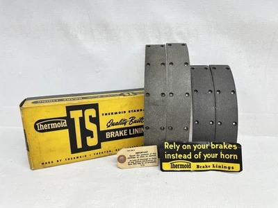 1939-1954 Pontiac 1946-1954 Hudson 1948 49 50 52 NORS Brake Lining Set 292-AD - Image 1 of 4