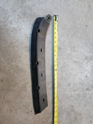 Parachoques delantero tipo F OEM JAGUAR 14-17 alerón lateral inferior lado izquierdo usado Foto 1 de 4