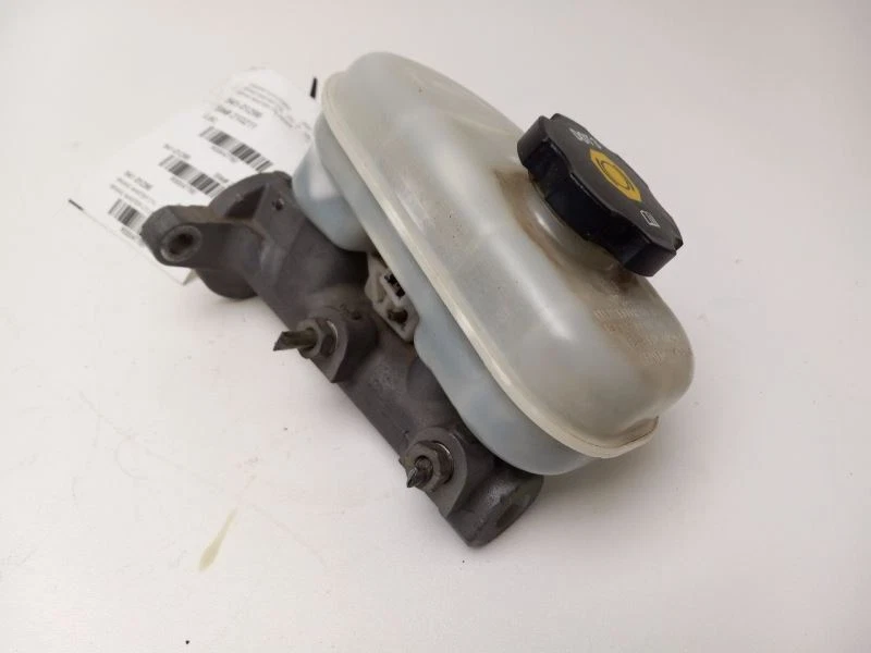 2005-2009 CADILLAC SRX CILINDRO MESTRE DE FREIO - Imagem 1 de 4