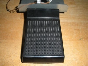 TECHNICS ORGAN PARTS: Full Bass pedal Switch with contact - Picture 1 of 3