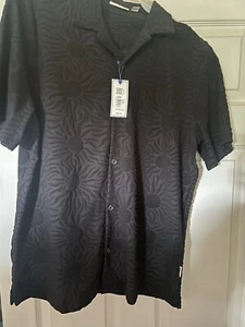NWT ROWM Textured Sun Pattern Polo Shirt Black Size M - Picture 1 of 3