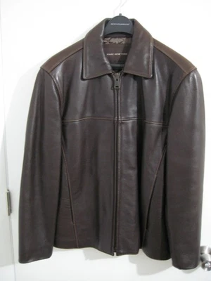 Jaqueta Bomber Marc New York Couro - Marrom Escuro Masculina Pequena - Imagem 1 de 4