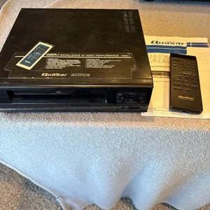 QUASAR VH6200 VCR Player Recorder  Tested With Remote - Picture 1 of 4