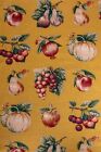 Jay Yang Design hellbraun/gelber Stoff mit Obst/Gemüse Siebdruck 1,25 Jahre x 54 Zoll