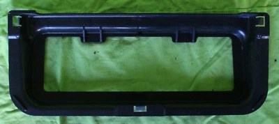 Cubierta de cuadro de plástico Mercedes Benz W220 Clase S 2206840065 Foto 1 de 4