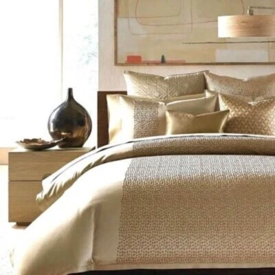 Funda nórdica Hudson Park H2406A bronce metálico Delancy talla King Foto 1 de 4