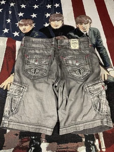 Rock Revival Shorts Gr. 42 Style klassisch schwarz/grau verwaschener Look Grunge Punk Goth - Bild 1 von 8