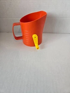 FISHER PRICE 1989 / 1980'S ORANGE TOY FLOUR SIFTER KITCHEN TOY LOT C - Picture 1 of 6