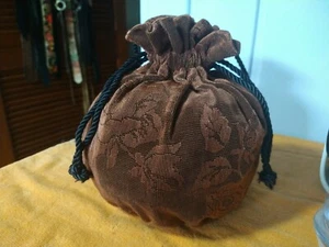 SUPER SWEET BRONZE/BROWN FLOWER MOTIF LYCRA/SPANDEX DRAWSTRING EVENING BAG EPOC - Picture 1 of 5