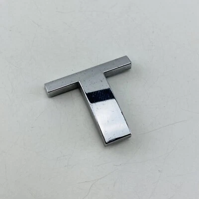 Chevrolet Equinox LT 2010-2012 emblema logotipo letras insignia cromo trasero OEM E19T Foto 1 de 4