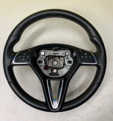 2017 2018 2019 Infiniti QX30 Steering Wheel Leather With Switch Control OEM - Imagem 1 de 4