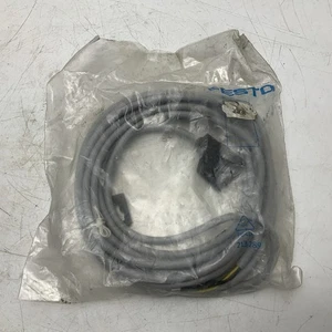 NEW FESTO 30938 KMF-1-230AC-5 PLUG SOCKET W/CABLE - Picture 1 of 2