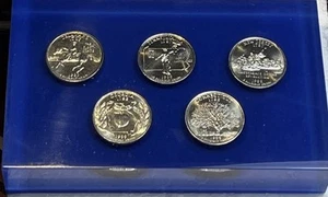 1999 UNITED STATES MINT 5 COIN STATE QUARTER SET in LUCITE PAPERWEIGHT in OGP - Picture 1 of 2
