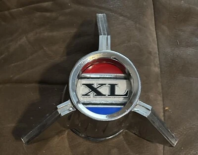 1964 FORD GALAXIE HUBCAP SPINNER CENTER. Nice  - Image 1 of 4